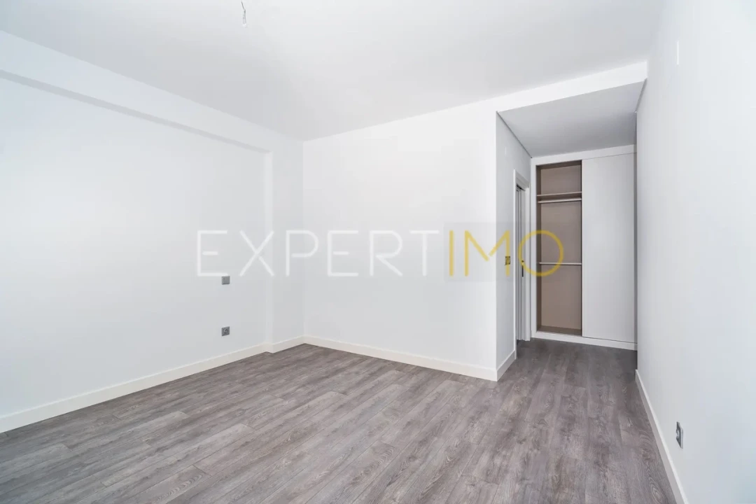 Apartamento T3 para Venda em Pinhal Novo Foto 18