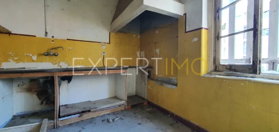 Moradia T6 para Venda em Condeixa-A-Velha e Condeixa-A-Nova