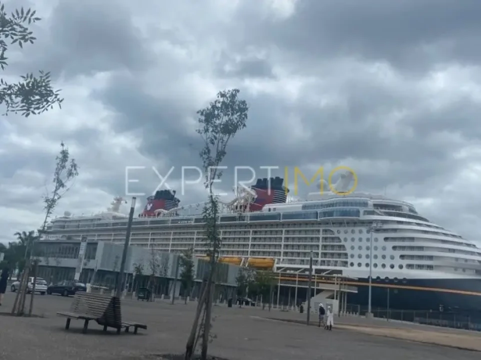 Apartamento T2 para Venda em São Vicente Foto 17