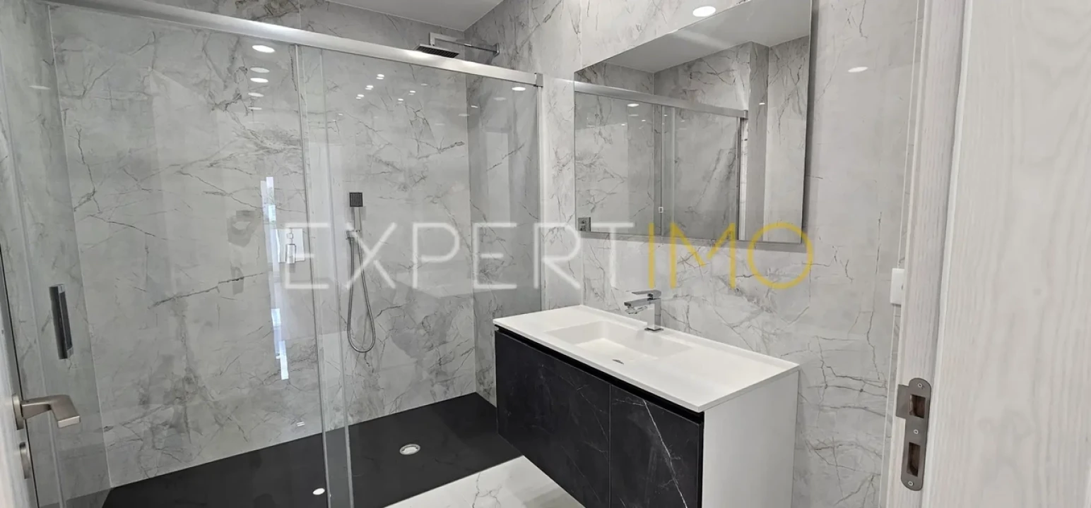 Apartamento T4 para Venda em Pombal Foto 12