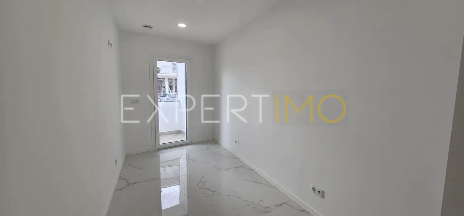 Apartamento T4 para Venda em Pombal Foto 17