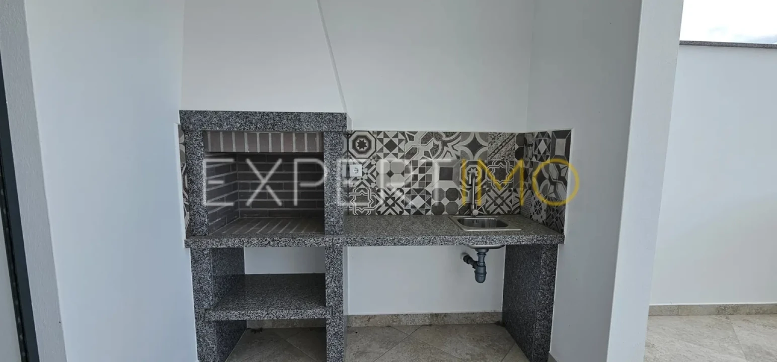 Apartamento T4 para Venda em Pombal Foto 20