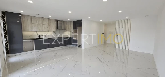 Apartamento T4 para Venda em Pombal