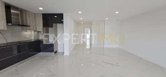 Apartamento T4 para Venda em Pombal