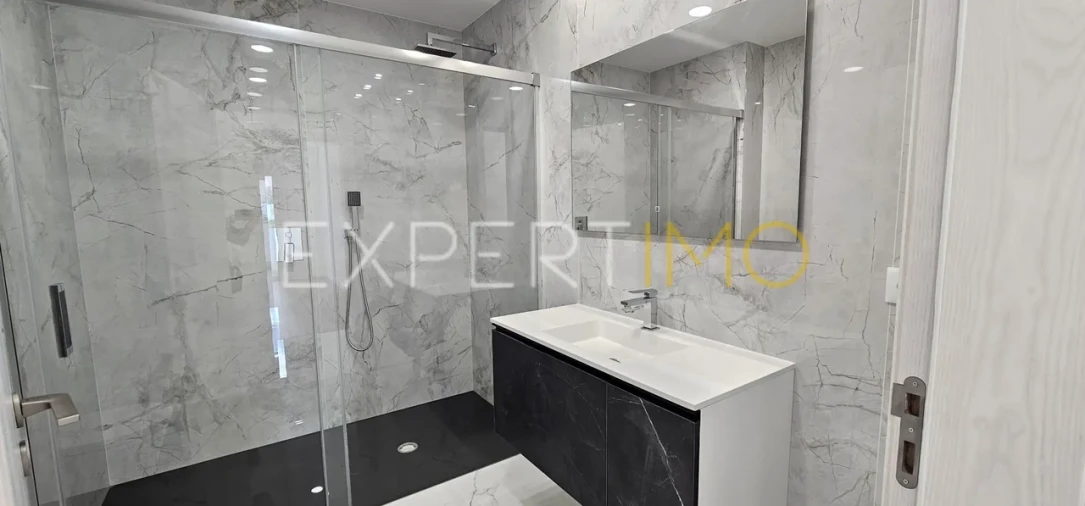 Apartamento T4 para Venda em Pombal Foto 12