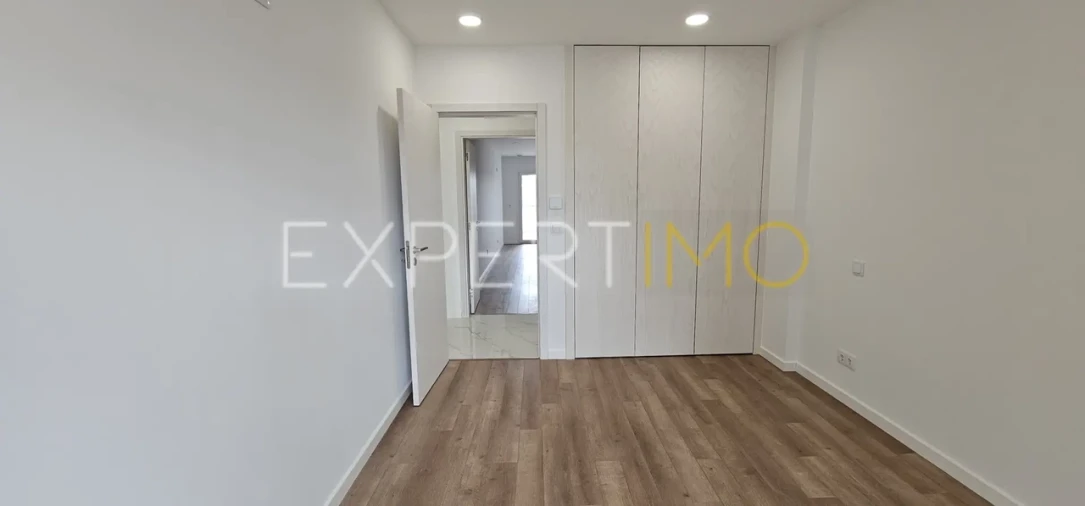 Apartamento T4 para Venda em Pombal Foto 13