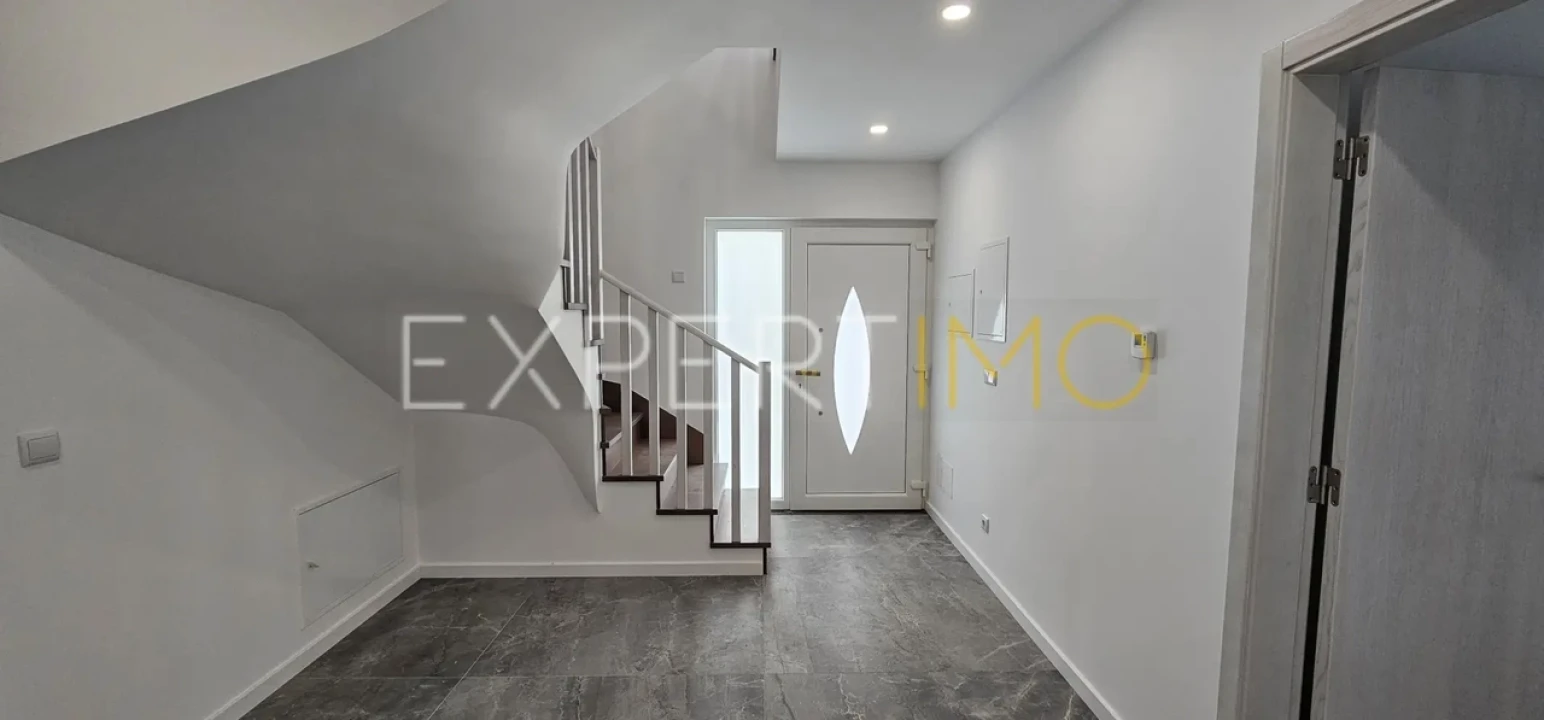 Moradia T4 para Venda em Pombal Foto 14