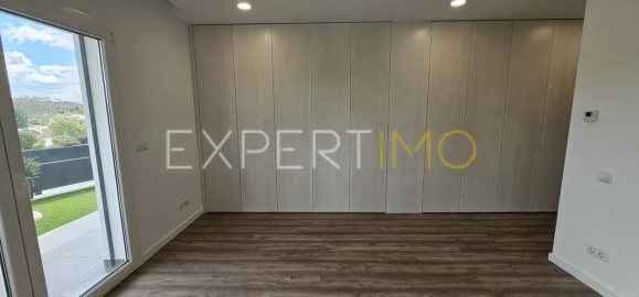 Moradia T4 para Venda em Pombal