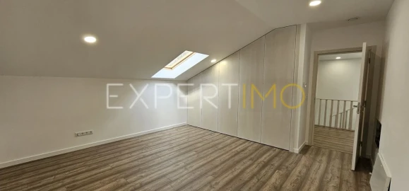 Moradia T4 para Venda em Pombal