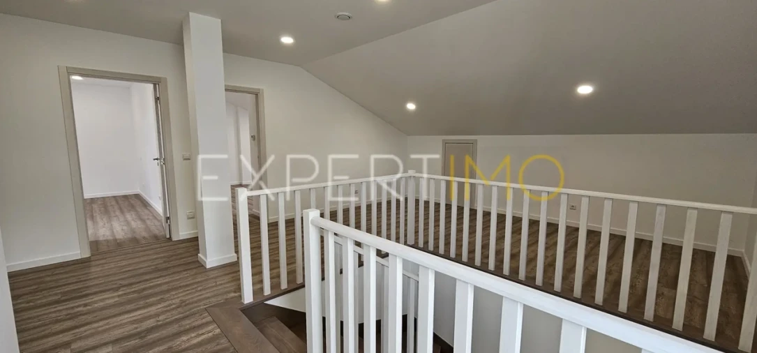 Moradia T4 para Venda em Pombal Foto 15