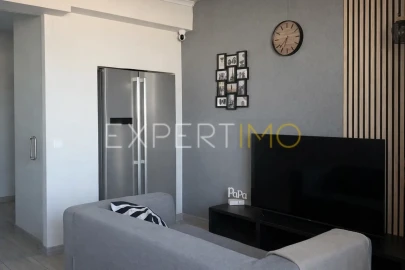 Apartamento T2 para Venda em Carregado e Cadafais