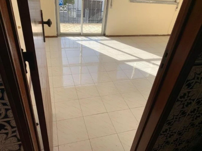 Apartamento T2 para Venda em Vila Nova da Rainha Foto 6