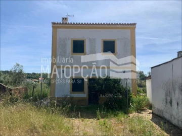 Moradia T2 para Venda em Coruche, Fajarda e Erra