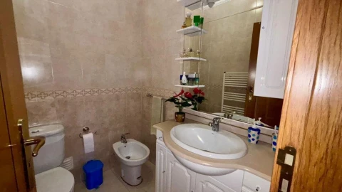 Apartamento T3 para Venda em Marvila, Ribeira Santarém, São Salvador, São Nicolau