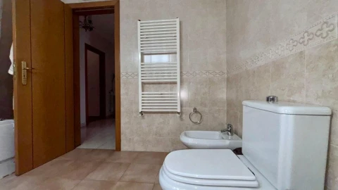 Apartamento T3 para Venda em Marvila, Ribeira Santarém, São Salvador, São Nicolau