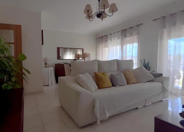 Apartamento T3 para Venda em Marvila, Ribeira Santarém, São Salvador, São Nicolau
