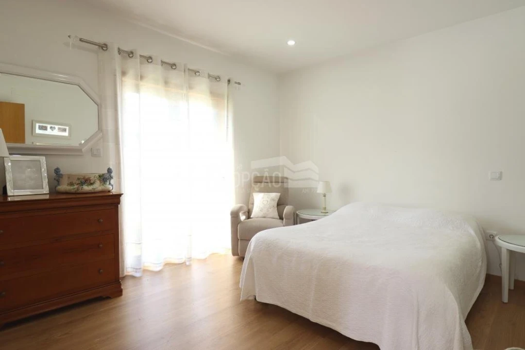 Moradia T5 para Venda em Sé, Santa Maria e Meixedo Foto 2