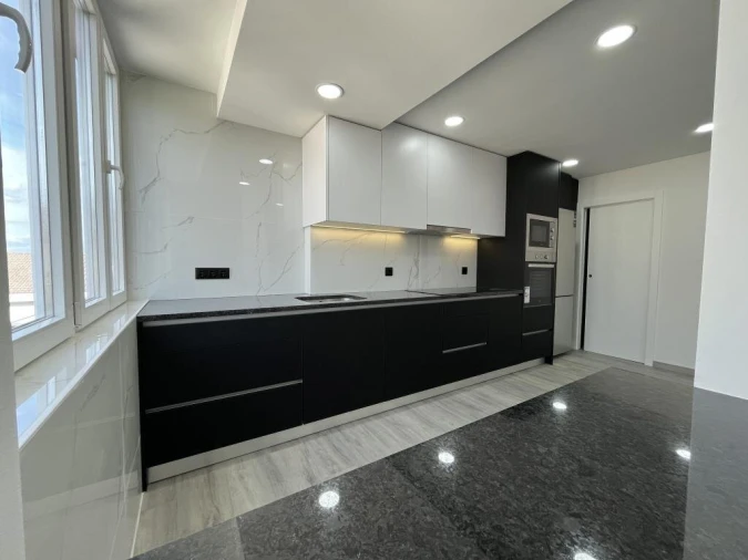Apartamento T2 para Venda em Guarda Foto 2
