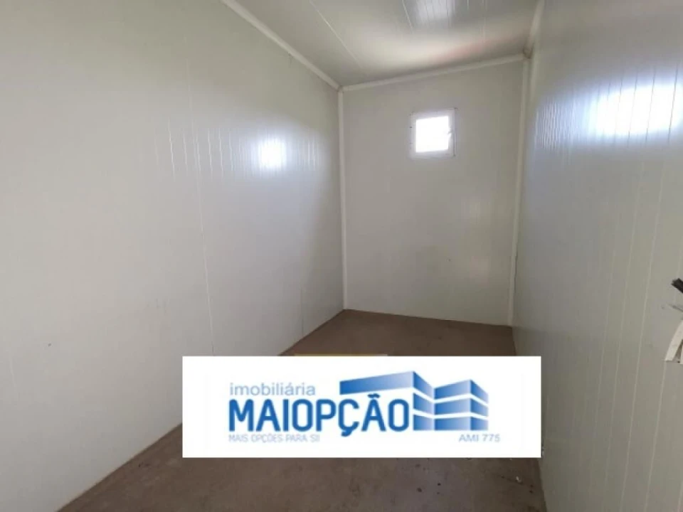 Armazém para Venda em Préstimo e Macieira de Alcoba Foto 42