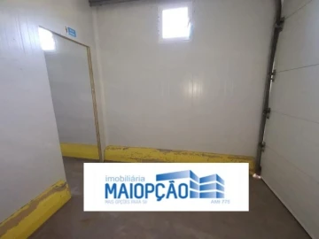Armazém para Venda em Préstimo e Macieira de Alcoba