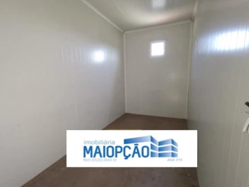 Armazém para Venda em Préstimo e Macieira de Alcoba