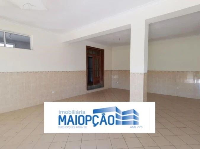 Armazém para Venda em Préstimo e Macieira de Alcoba Foto 31