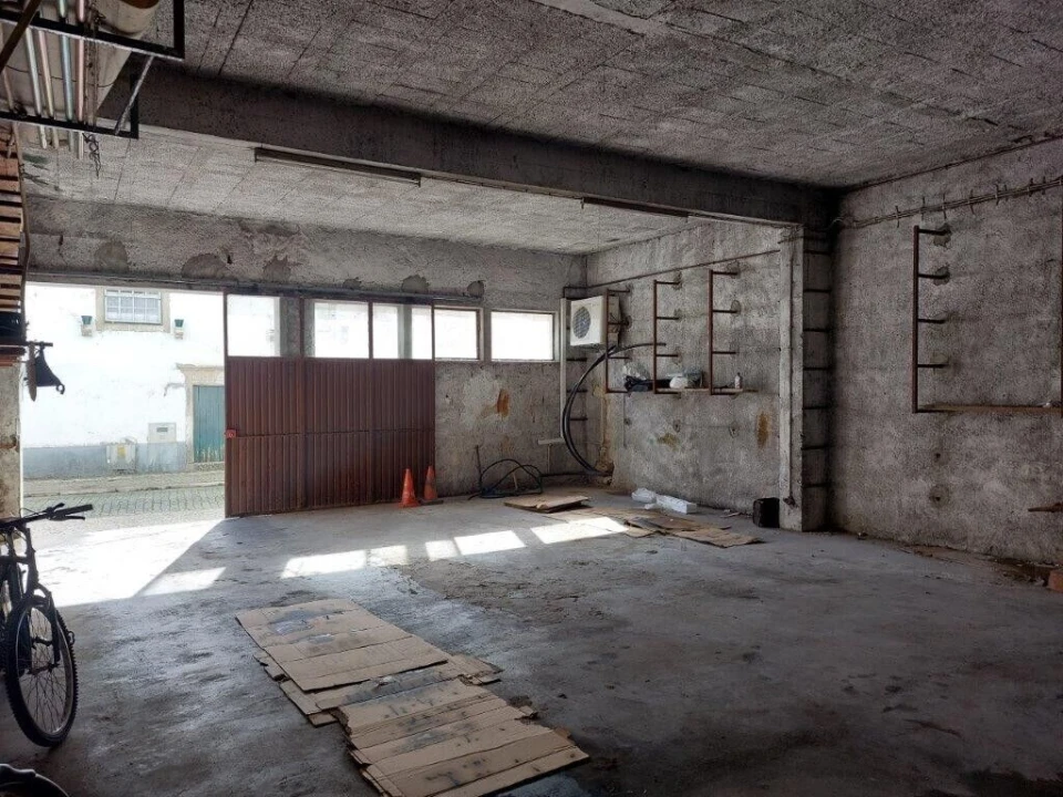 Prédio para Venda em Montemor-O-Velho e Gatões Foto 43