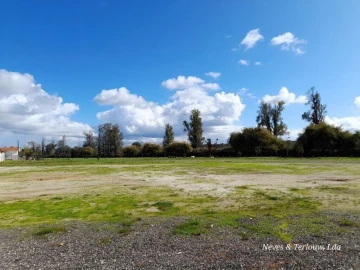 Prédio para Venda em Montemor-O-Velho e Gatões