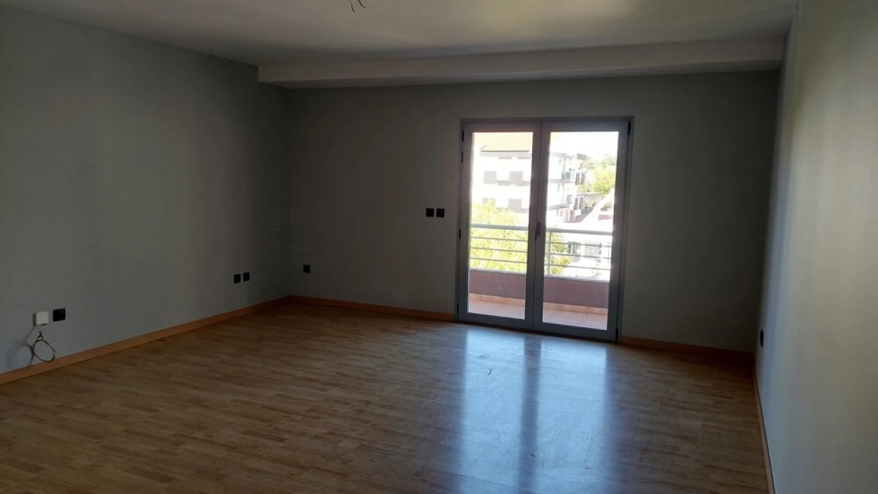 Apartamento T3 para Venda em Marrazes e Barosa Foto 4