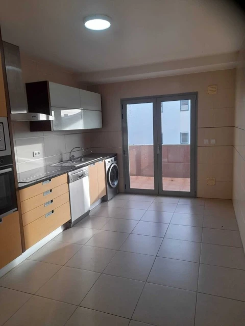 Apartamento T3 para Venda em Marrazes e Barosa