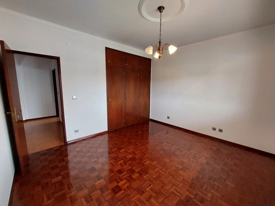 Moradia T4 para Venda em Bombarral e Vale Covo Foto 31