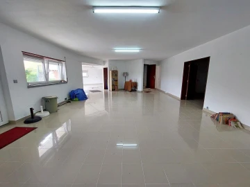 Moradia T4 para Venda em Bombarral e Vale Covo