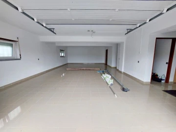 Moradia T4 para Venda em Bombarral e Vale Covo