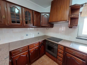 Moradia T4 para Venda em Bombarral e Vale Covo