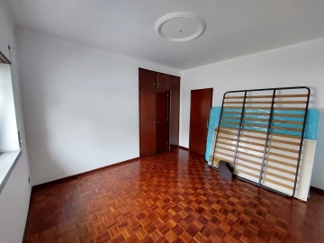 Moradia T4 para Venda em Bombarral e Vale Covo