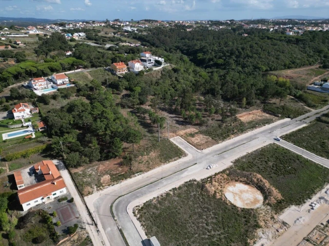 Terreno para Venda em Tornada e Salir do Porto Foto 13