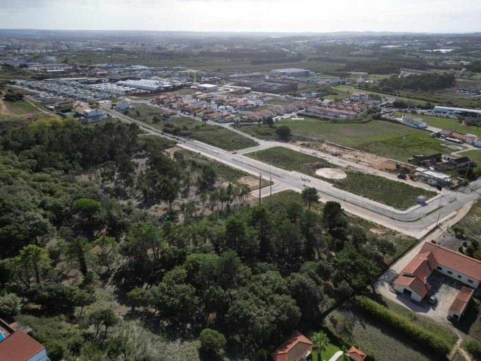 Terreno para Venda em Tornada e Salir do Porto Foto 11