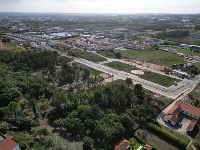 Terreno para Venda em Tornada e Salir do Porto Foto 11