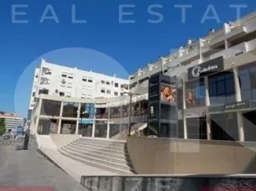 Loja para Venda em Sé e São Lourenço