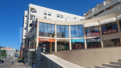 Loja para Venda em Sé e São Lourenço