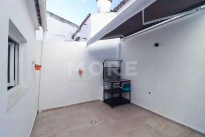 Moradia T1 para Venda em Évora (São Mamede, Sé, São Pedro e Santo Antão)