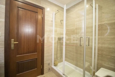 Moradia T5 para Venda em Tornada e Salir do Porto