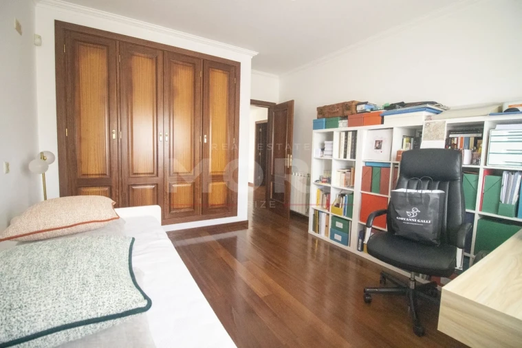 Moradia T5 para Venda em Tornada e Salir do Porto Foto 26