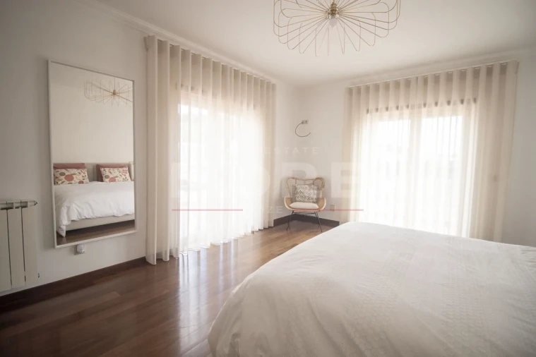 Moradia T5 para Venda em Tornada e Salir do Porto Foto 34