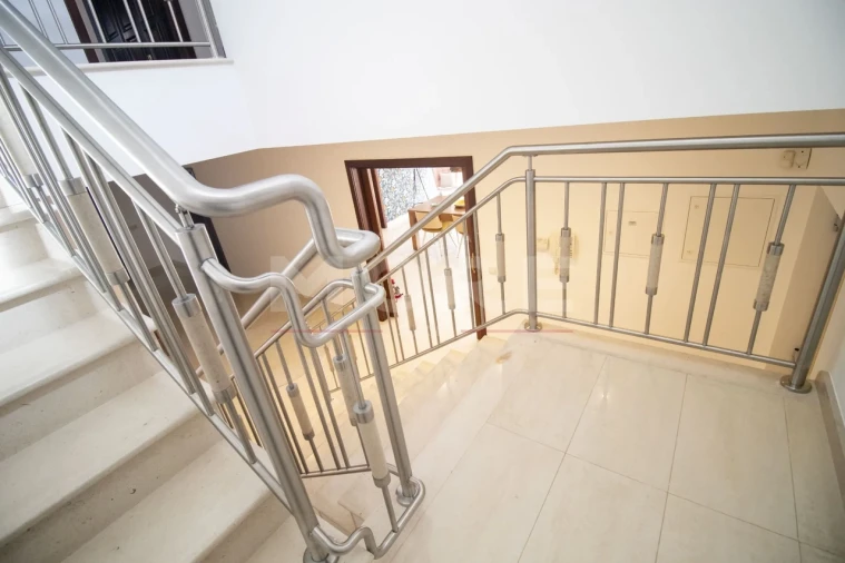 Moradia T5 para Venda em Tornada e Salir do Porto Foto 46