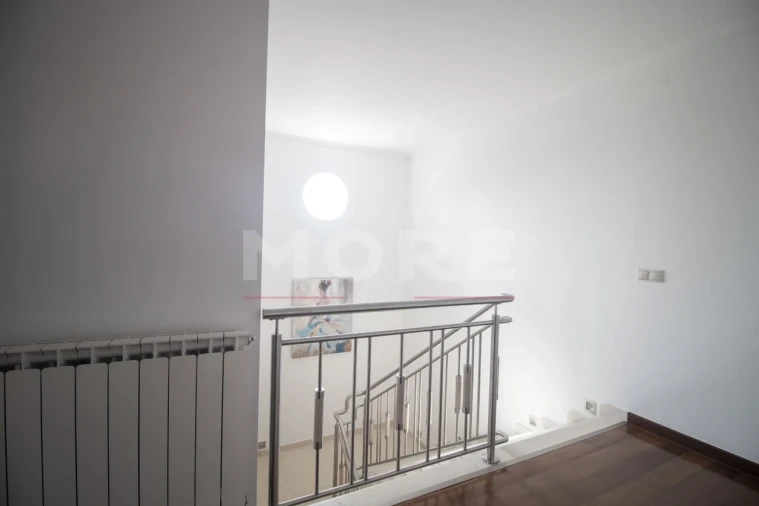 Moradia T5 para Venda em Tornada e Salir do Porto Foto 24