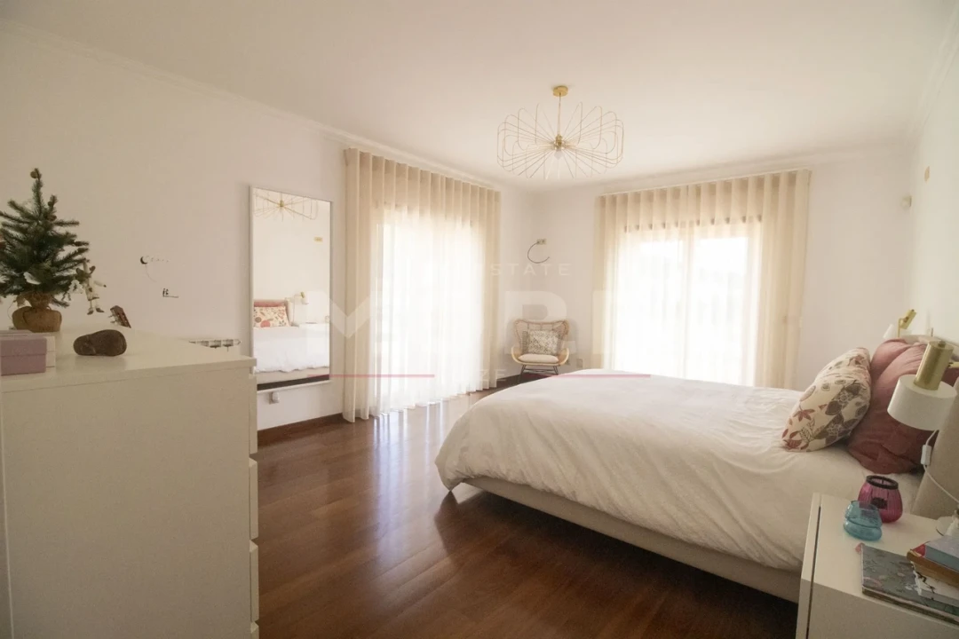 Moradia T5 para Venda em Tornada e Salir do Porto Foto 32