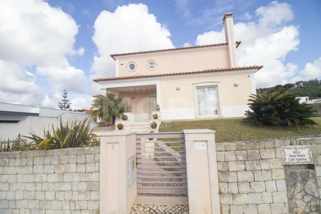 Moradia T5 para Venda em Tornada e Salir do Porto Foto 61