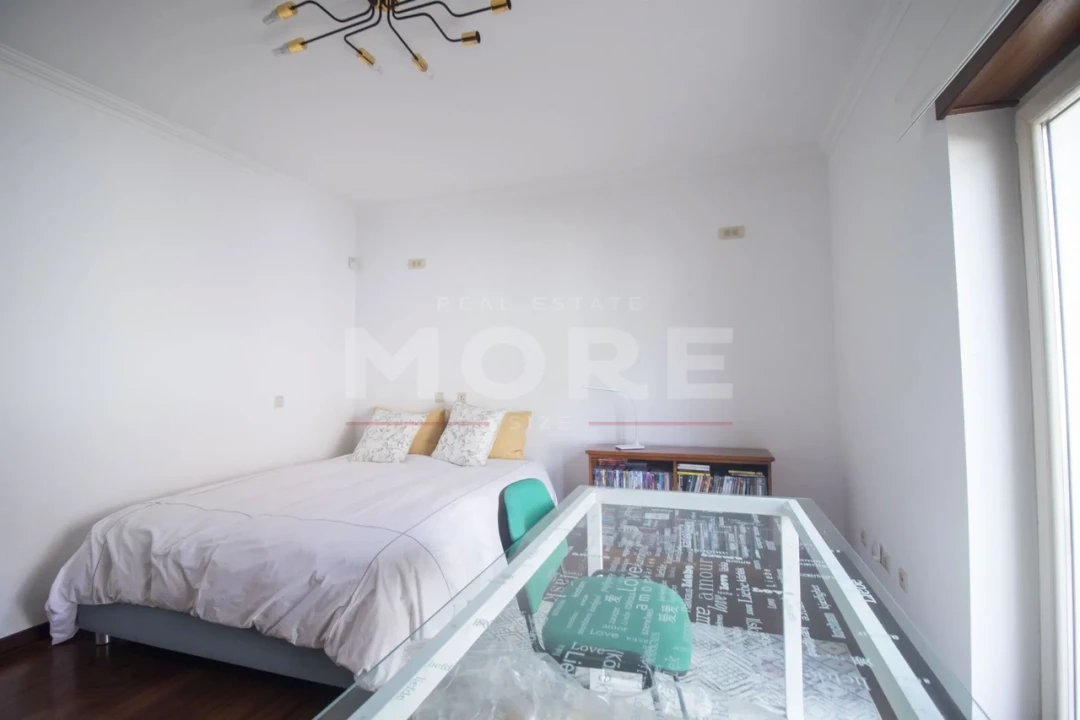 Moradia T5 para Venda em Tornada e Salir do Porto Foto 15