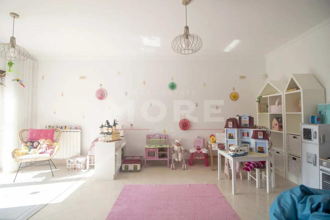 Moradia T5 para Venda em Tornada e Salir do Porto Foto 21